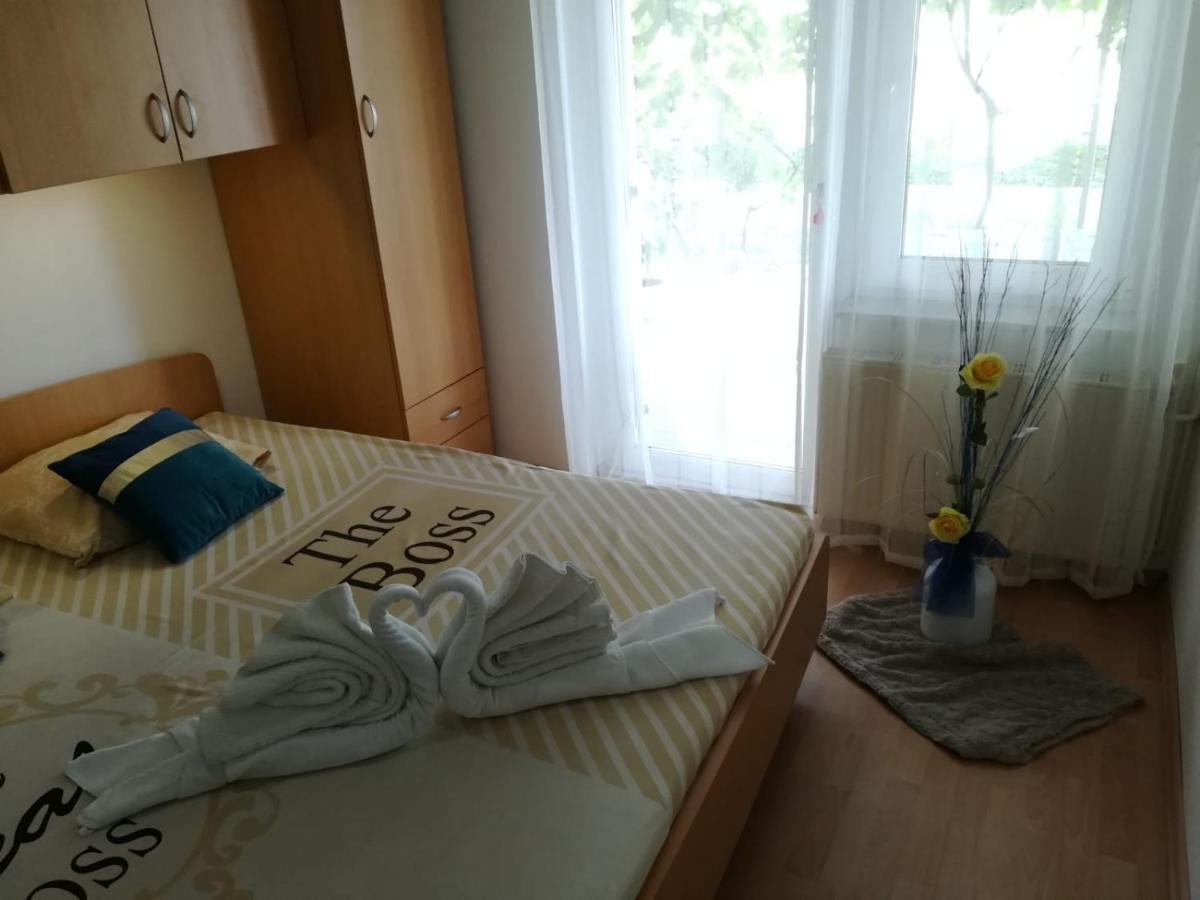 שילו Apartment And Room Hudoletnjak מראה חיצוני תמונה