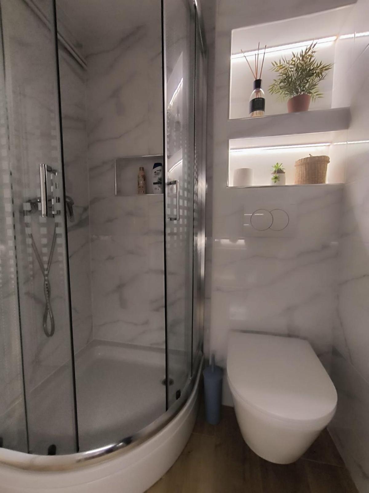 שילו Apartment And Room Hudoletnjak חדר תמונה